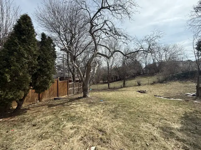 1 Bedroom Walkout Basement For Rent - $1500/month in Long Term Rentals in Mississauga / Peel Region - Image 4