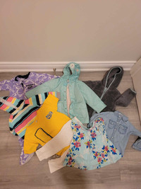 18 to 24 mths girl clothes LOT FOR SALE.like new