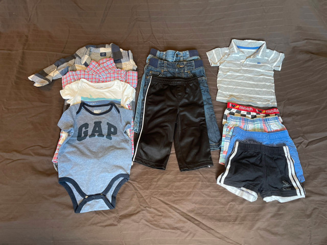Over 35 items: Sleep sack, Baby boy onesies pants jumpers, bib in Multi-item in Mississauga / Peel Region - Image 2