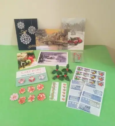 Small Christmas Themed Decor Items, View more