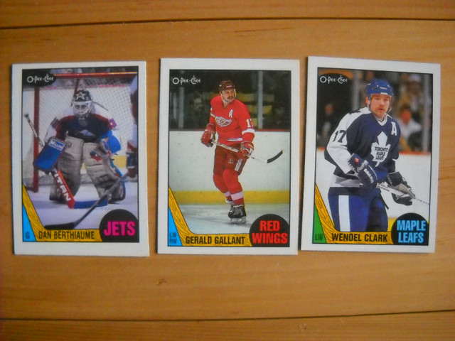 44 cartes de hockey de 1987 dans Art et objets de collection  à Saguenay