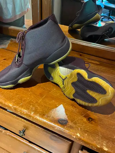NIKE AIR JORDAN FUTURE FOOTSCAPE DEEP BURGUNDY-GOLD SZ 10.5, View more