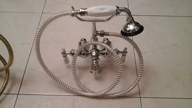 bath tub  faucet62863286451203121