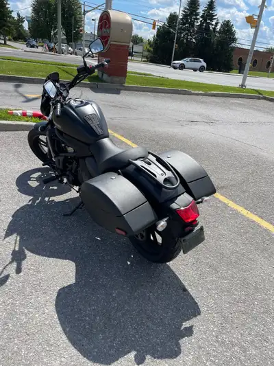 This pre-owned Kawasaki Vulcan S is a sleek and reliable cruiser, perfect for riders looking for bot...