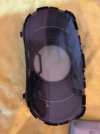 2 Seadoo guage clusters Seadoo gti lcd guage in great condition Part number - 278003374 Part number...