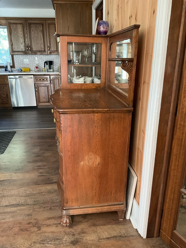 Antique hutch  in Hutches & Display Cabinets in Kitchener / Waterloo - Image 4