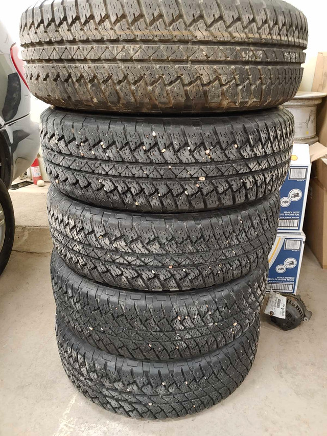 Bridgestone Dueller A/T  255/70/18 in Tires & Rims in Regina