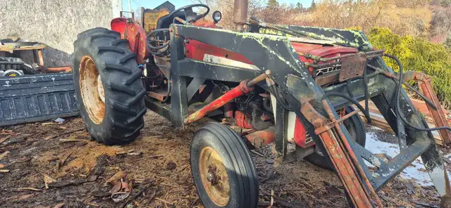 Tractor for sale in Heavy Equipment in Bedford - Image 3