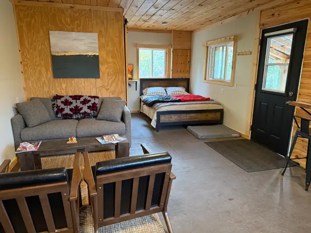 waterfront private cabin for rent Temagami in Ontario in Canada - Image 8