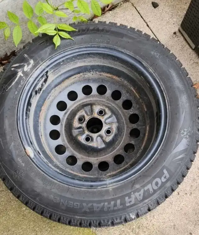 4 winter tires + rims 185/65R15 in Other in Cambridge - Image 4
