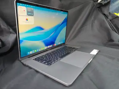 Apple Macbook Pro Intel Core i9 2.3 Ghz 8C 16 GB 1 TB, View more