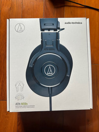 Audio Technica ATH - M30x - Studio headphone