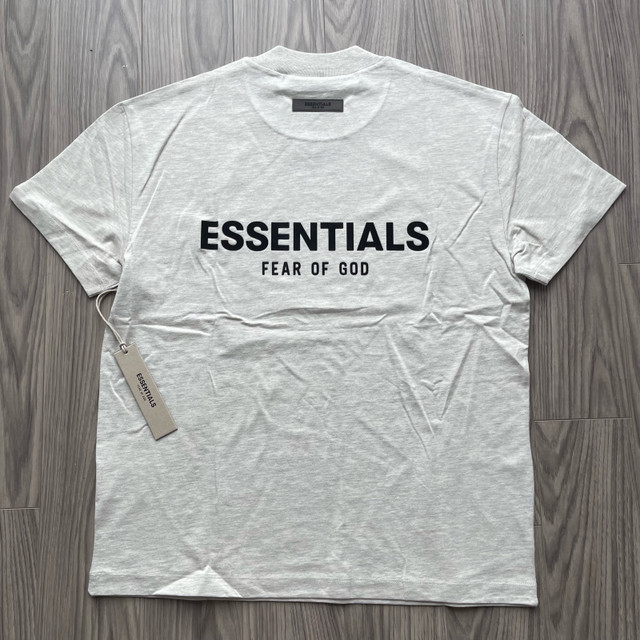 Essentials Fear of God tee Light Oatmeal sizes XS & L in Men's in Gatineau - Image 2