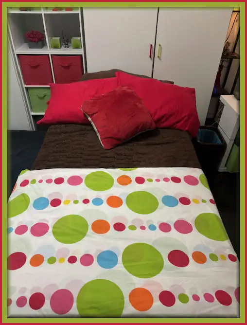 Twin Duvet Cover in Bedding in Sudbury - Image 2