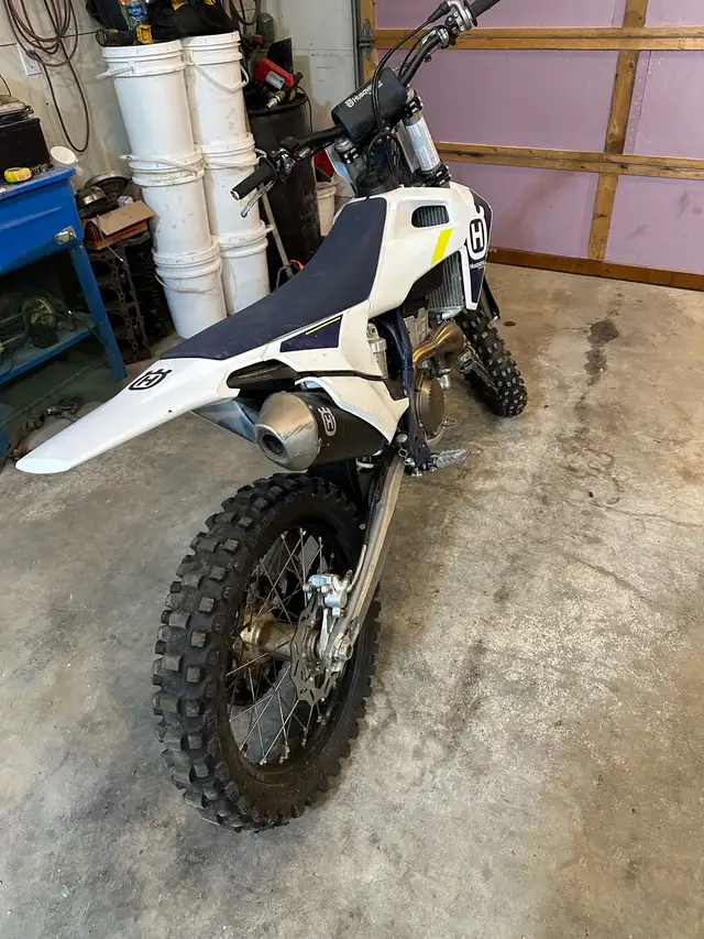2022 husqvarna fc350 in Dirt Bikes & Motocross in Regina - Image 5