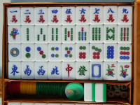 Traditional Chinese Mahjong Set of 144 Tiles