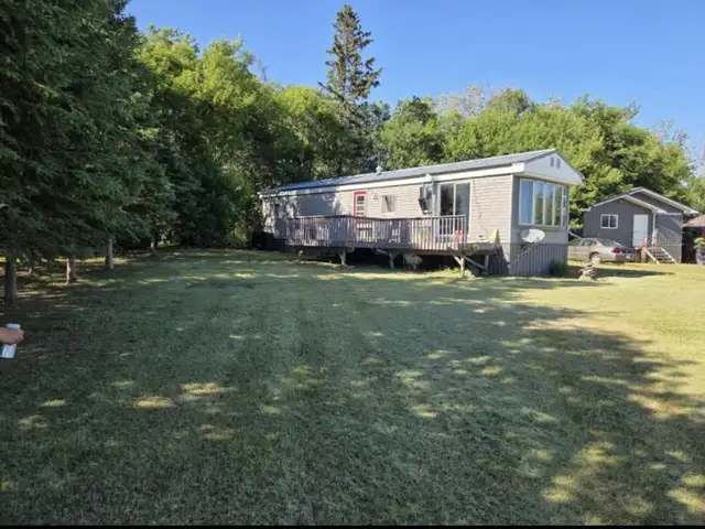 17 acre private acreage - east of Endeavour, SK  in Houses for Sale in Saskatoon - Image 5