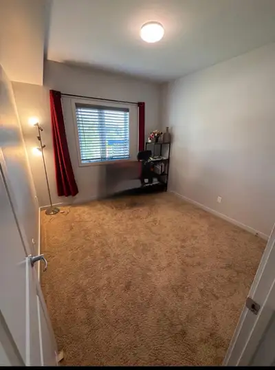 One bedroom & bathroom For Rent only for one Punjabi girl.