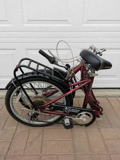Schwinn Tango Hybrid Folding bike 20-in, View more