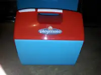 Grosse glacière,igloo playmate,grosse boite a lunch,lunch box