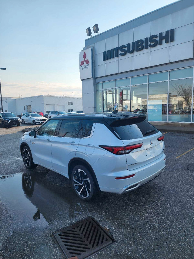 2023 Mitsubishi Outlander GT S AWC PHEV in Cars & Trucks in Mississauga / Peel Region