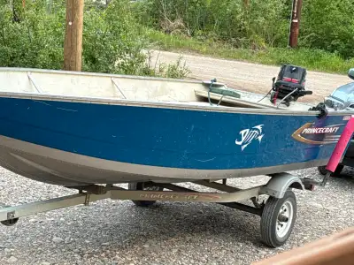 Very good condition boat, 16 ft has 30hp murc two stroke, good on fuel long shaft. Few scratches doe...