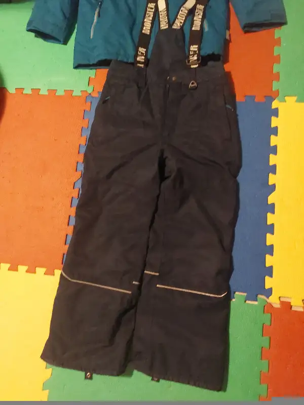 Monster boy's  snow suit size 12 and winter boots size 6 and 7 in Kids & Youth in Edmonton - Image 10