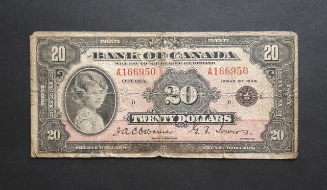 1935 Bank of Canada $2, $5, $10, $20, $25, $50 or $100 or notes in Arts & Collectibles in Leamington