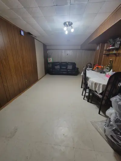 Fully Furnished Basement Available April 1, 2026 Major Intersection: Markham and Ellesmere Looking f...