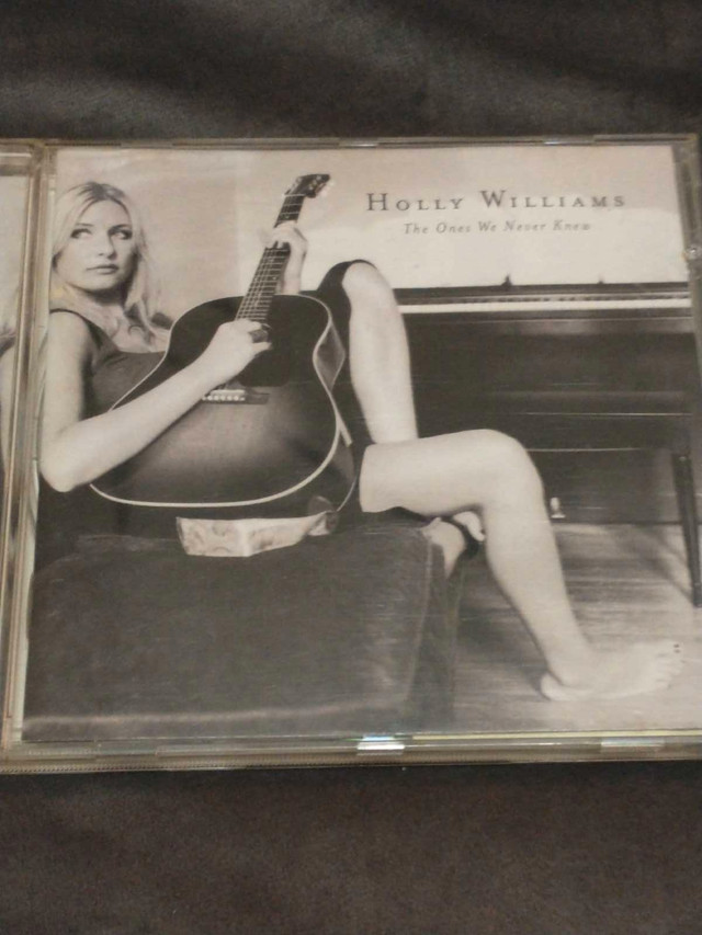 Holly Williams - The Ones We Never Know 2004 CD in CDs, DVDs & Blu-ray in City of Toronto