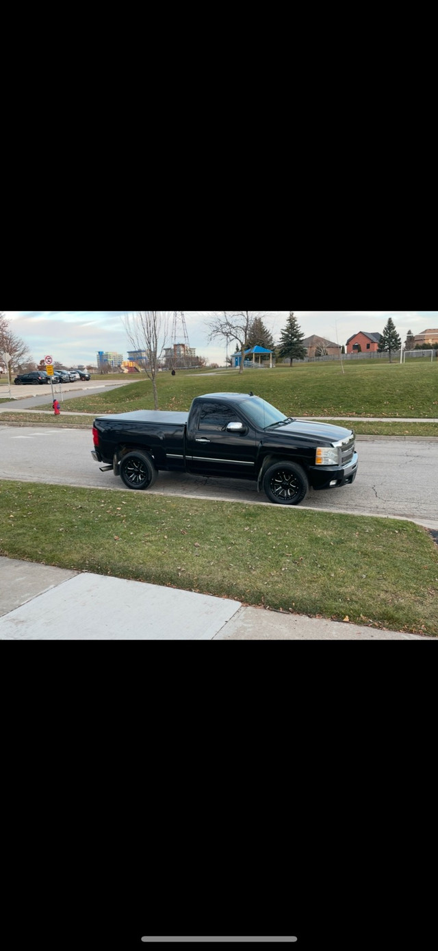 2009 Z71 RCSB Chevy Silverado in Cars & Trucks in St. Catharines