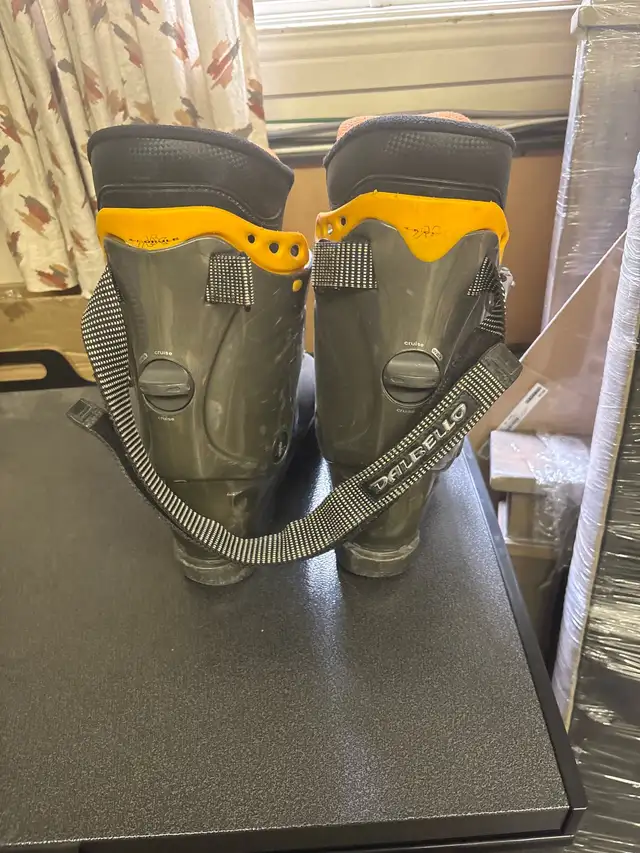 dalbello men’s ski boots in Ski in Calgary - Image 4