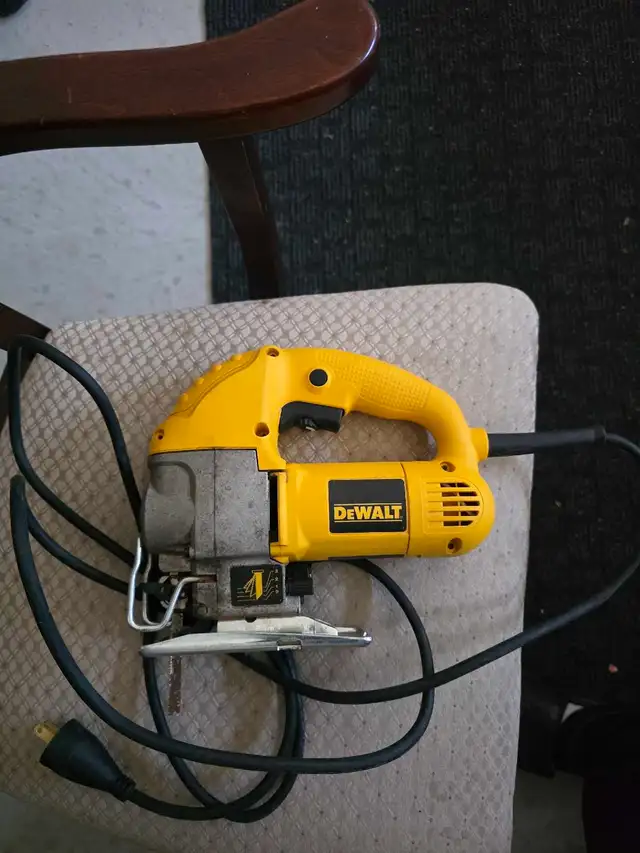 Selling Reciprocating Saw in Power Tools in Oakville / Halton Region - Image 2