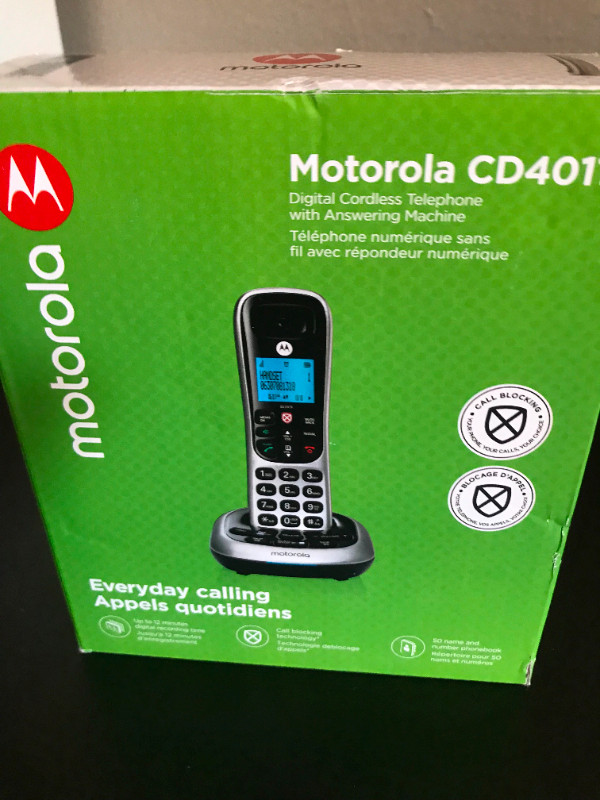 Motorola CD4011 Digital Cordless Telephone with Answering Mach. in Home Phones & Answering Machines in City of Toronto - Image 2