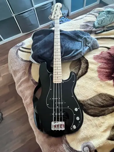 Fender bass guitar & amp, View more