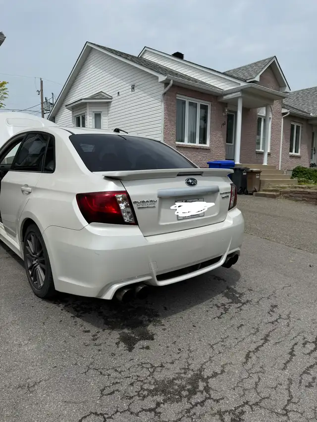 Subaru WRX 2011605486035764531204