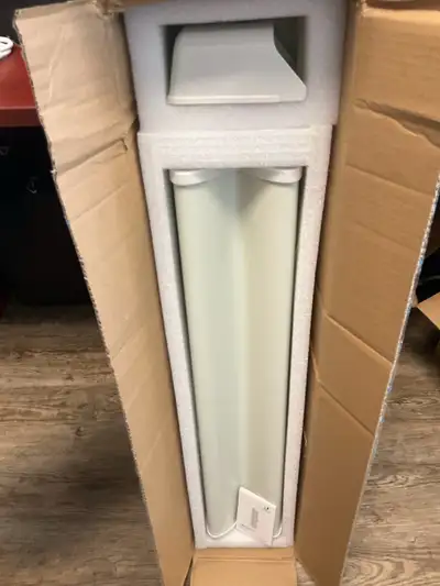 Ubiquiti sector antenna 2.4Ghz 15 dbi 120 degree, View more