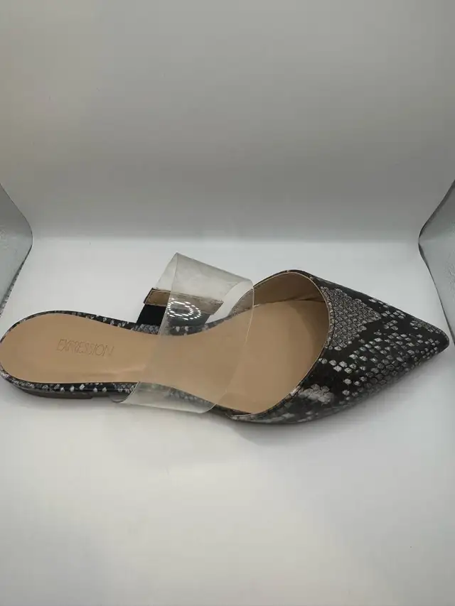 Expression Snakeskin Mules - Size 7 in Women's - Shoes in City of Toronto - Image 2