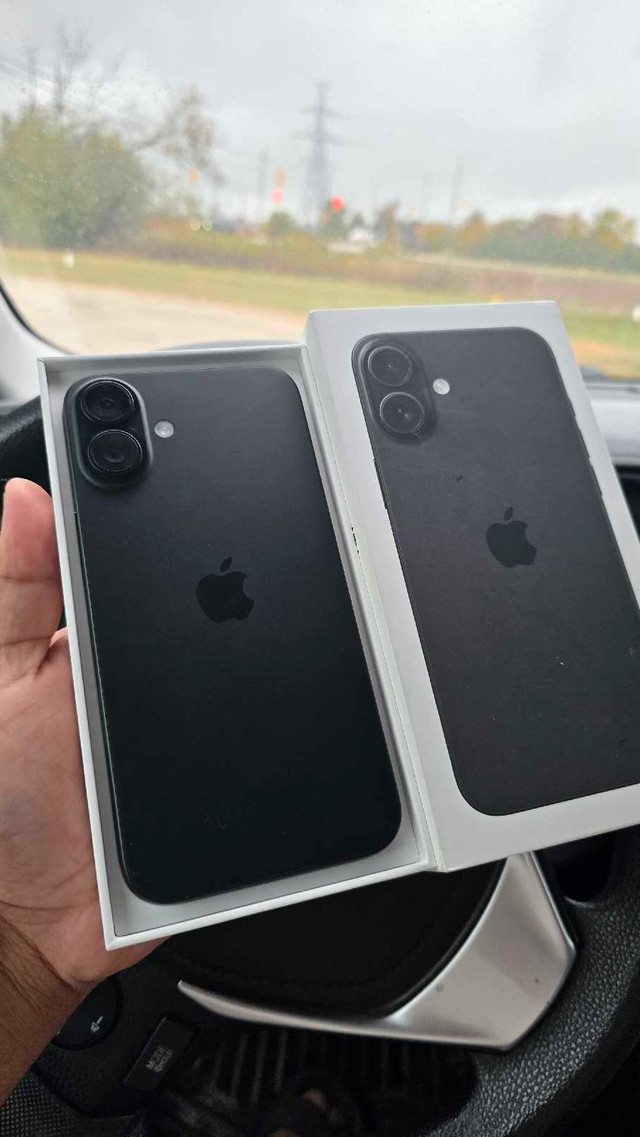 iPhone 16 128gb Unlocked LIKE NEW in Cell Phones in Windsor Region