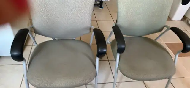  Office chair with armrest