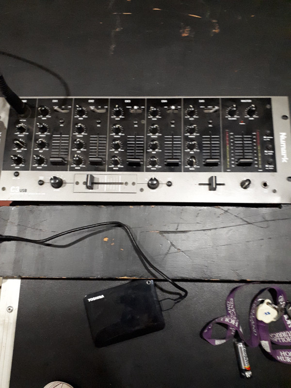 DJ EQUIPMENT in Performance & DJ Equipment in Kingston - Image 4