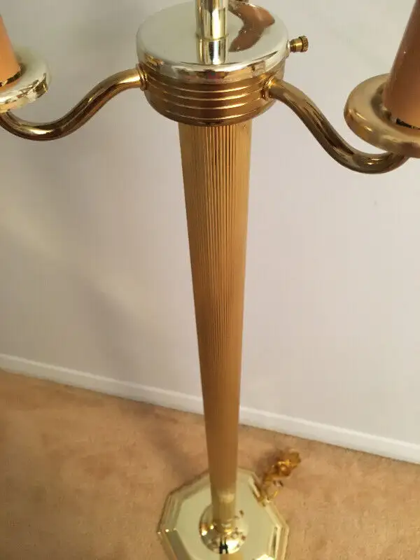 FLOOR LAMP (4 LIGHTS) GOLD FINISH VINTAGE in Indoor Lighting & Fans in City of Montréal - Image 5