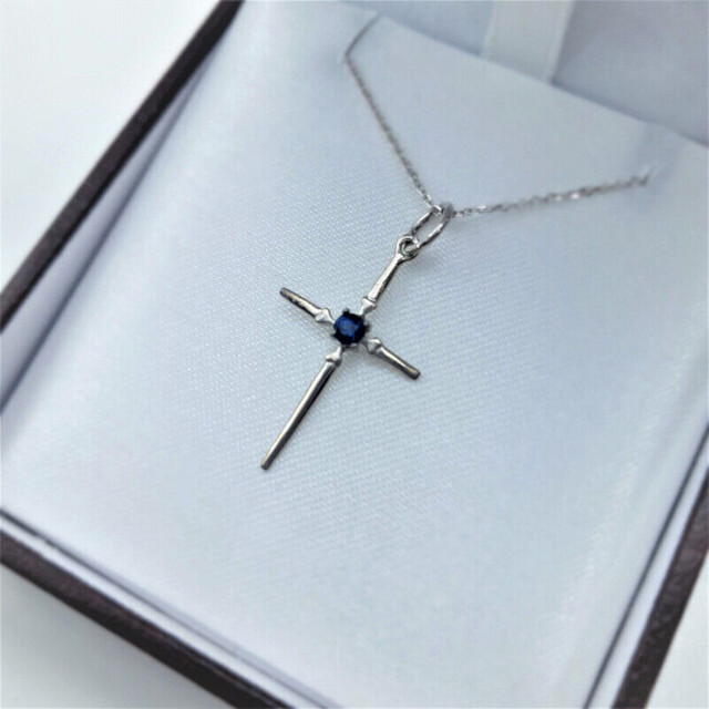 Gold Pendant Cross 14kt White Gold Ring w/ Sapphire – Gift Jewel in Hobbies & Crafts in City of Toronto