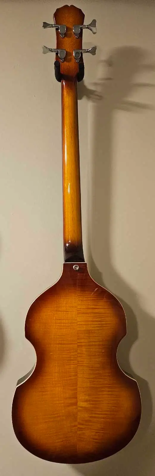 Guitare basse Epiphone Viola + étui rigide in Guitars in Sherbrooke - Image 6