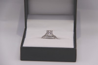 14k Diamond Wedding ring
