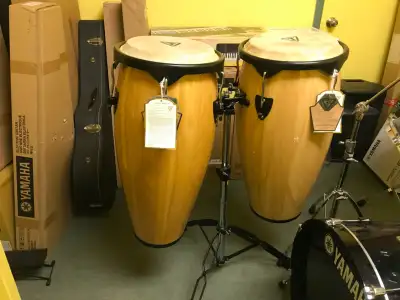 CONGAS avec support spécial démo, View more