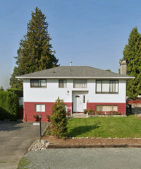 Full House with Basembt for rent in North Delta