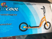 New in box Kid cool scooter