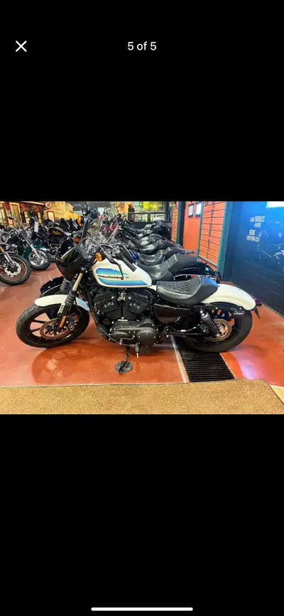 For sale is a 2019 Harley Davidson Sportster 1200 Iron. Overall really mint condition. Only 4250 km’...