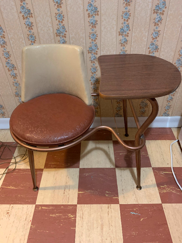 Rare 1950’s Swivel Seat Telephone Table ! in Other Tables in City of Toronto
